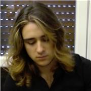 Giovane pianista con pluriennale esperienza frequentante il Conservatorio G.Frescobaldi di Ferrara impartisce lezioni di Pianoforte (classico, moderno, jazz, pop,...) e/o teoria musicale